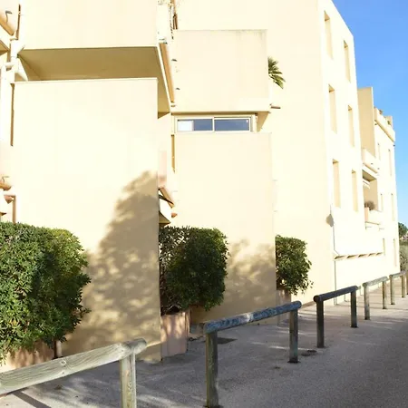 4 Couchages Avec Terrasse à Bormes-les-mimosas - Fr-1-251-130 Apartamento La Favière